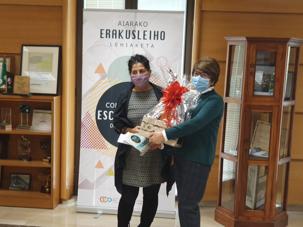 Segundo-premio-Carnicería-Burutxaga-1024x768 Ganadores de los premios del VII Concurso de Escaparates de Ayala