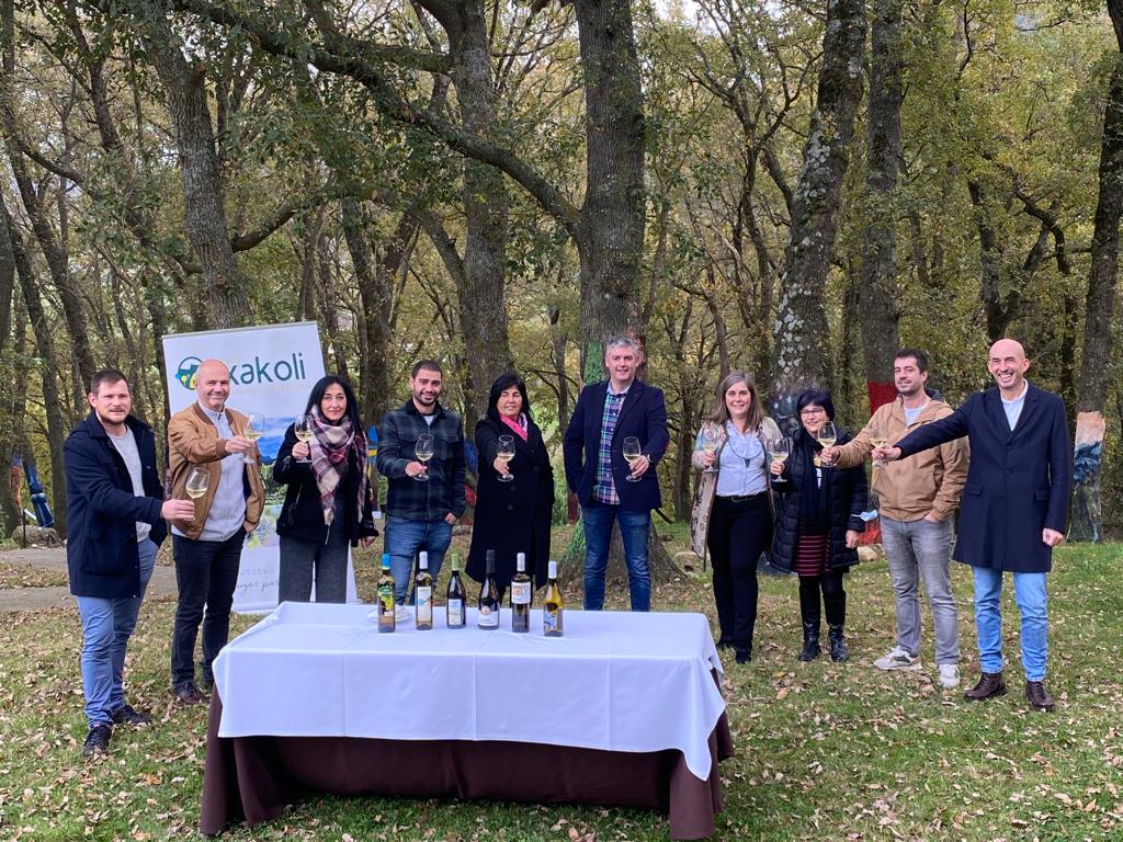 Brindis-2 BRINDIS POR EL DIA MUNDIAL DEL ENOTURISMO