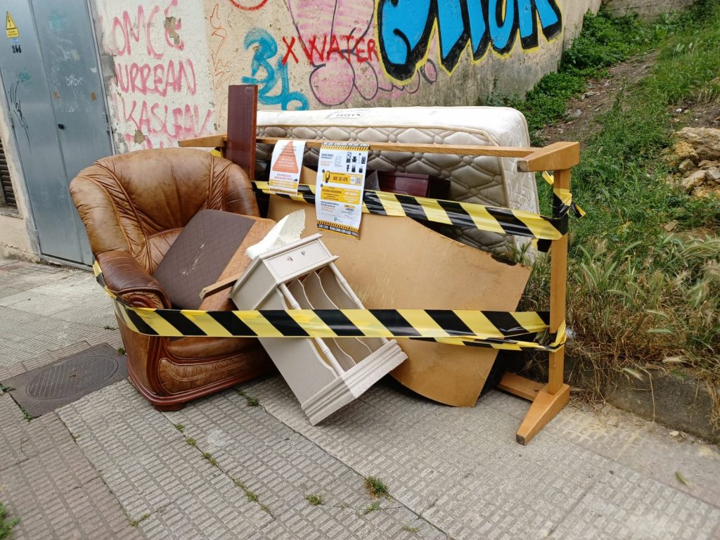 Voluminosos-Laudio-4-1024x768 Los municipios de la Cuadrilla de Aiaraldea concienciarán sobre las normas de uso del servicio de recogida de voluminosos