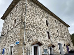 foto-1-300x225 Aprobado el anteproyecto de reforma del edificio Antiguo Sindicato de Respaldiza para ubicar la nueva Sede de la Cuadrilla de Aiaraldea