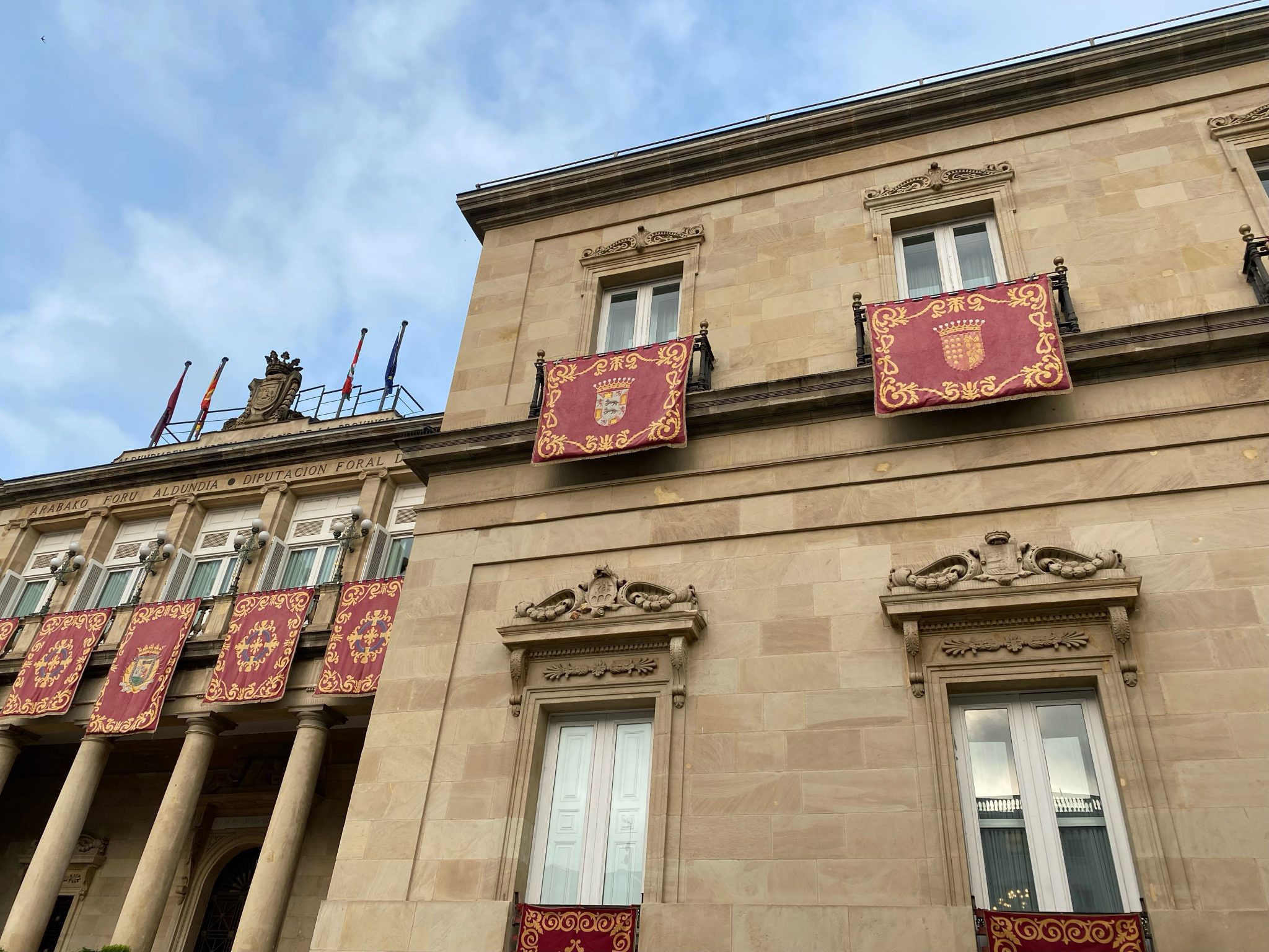 2-scaled Ramiro González, investido por tercera vez como diputado general de Álava