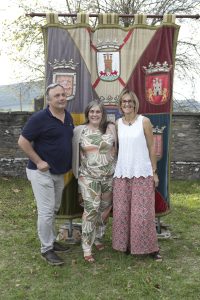 Grupos-junteros-Okondo-Aurrera-OMNIA-y-Aiara-Batuz-200x300 Encina Castresana presidirá de nuevo la Cuadrilla de Aiaraldea