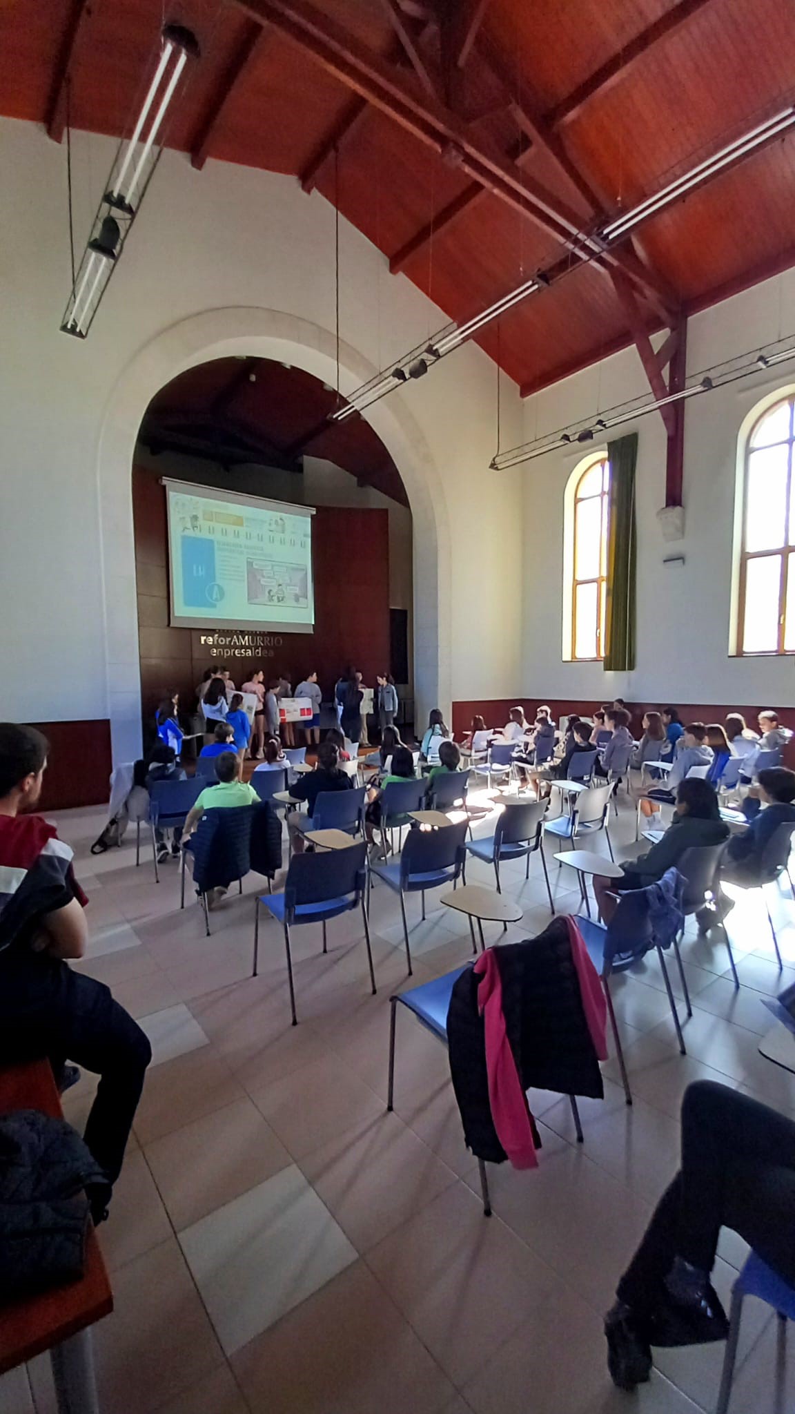 1-1 2025eko ESKOLA ARTEKO FOROA