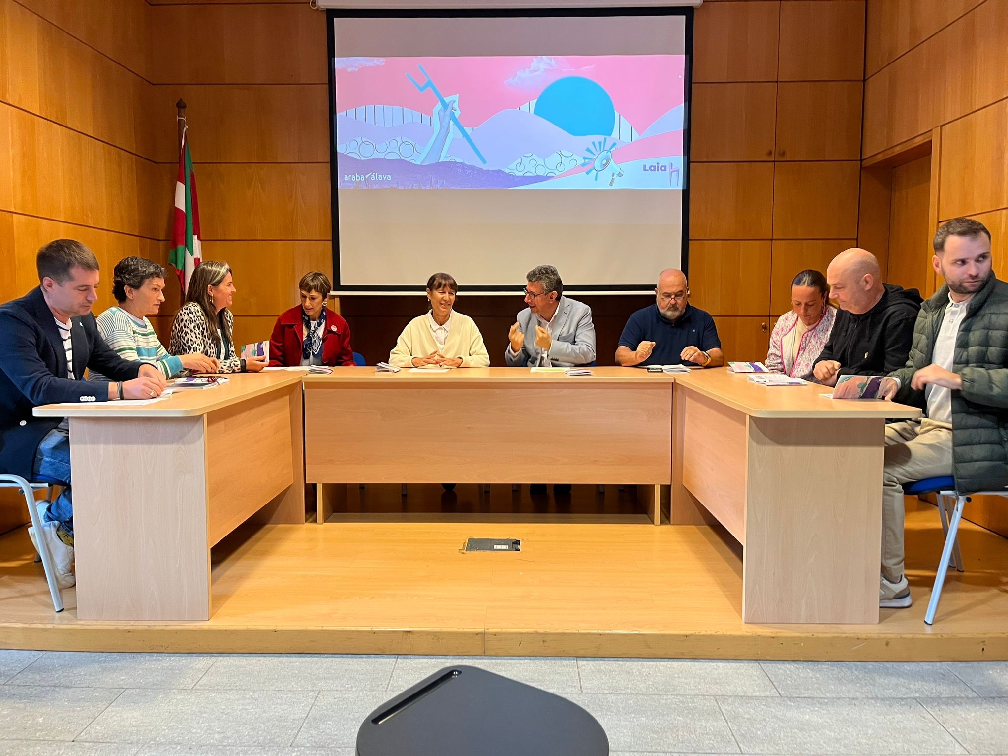 laia2 LAIA ESKOLA AIARALDEA: PRESENTACIÓN