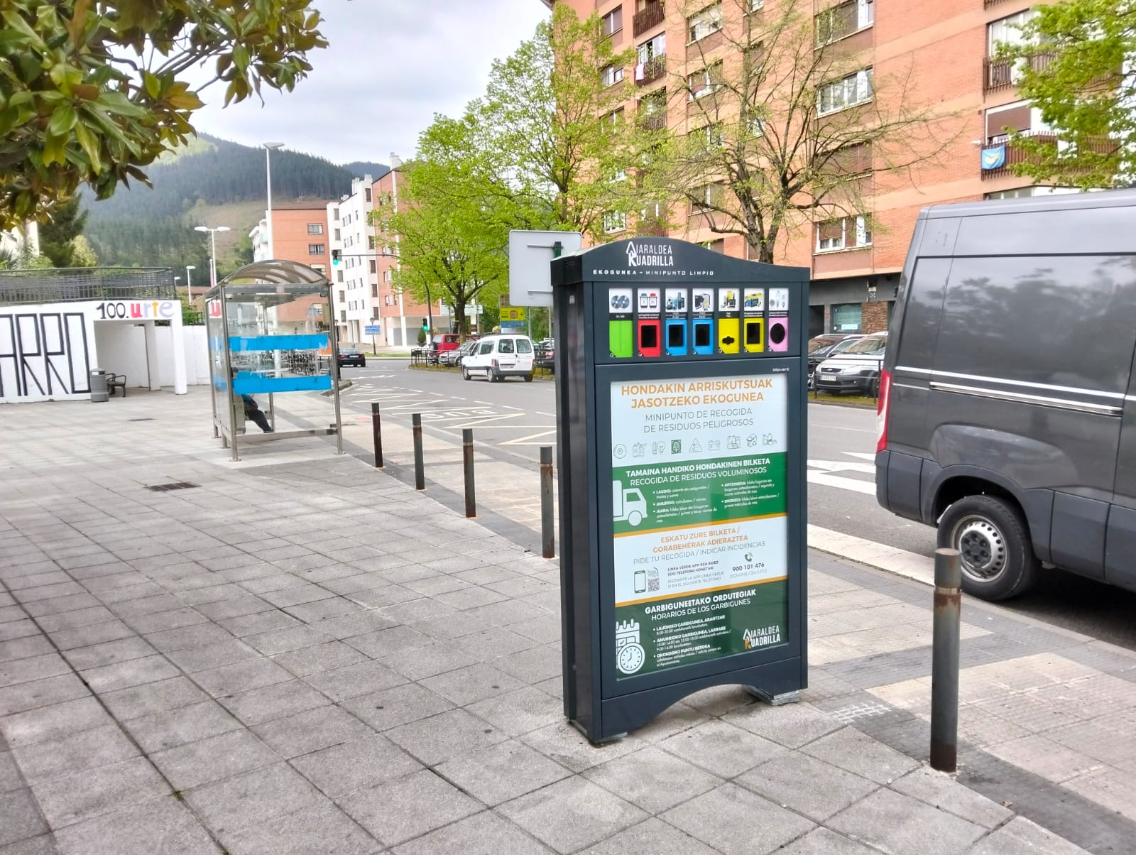 Areta La Cuadrilla de Aiaraldea renueva y refuerza su red de minipuntos limpios-ekoguneak