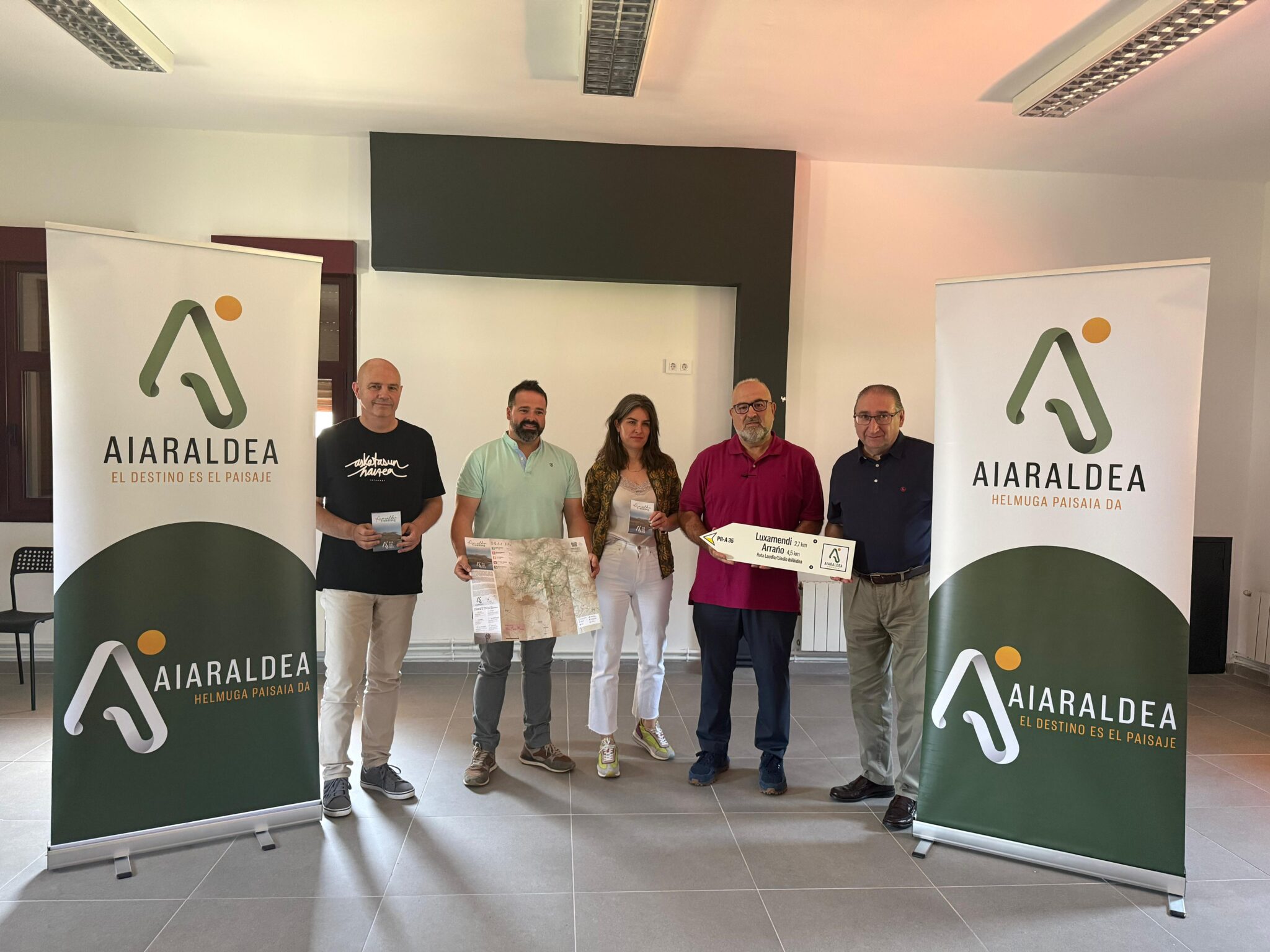 Presentacion-Aiaraldea-Trekking-scaled La Cuadrilla de Aiaraldea presenta Aiaraldea Trekking, su nueva red de senderos que recorren la comarca